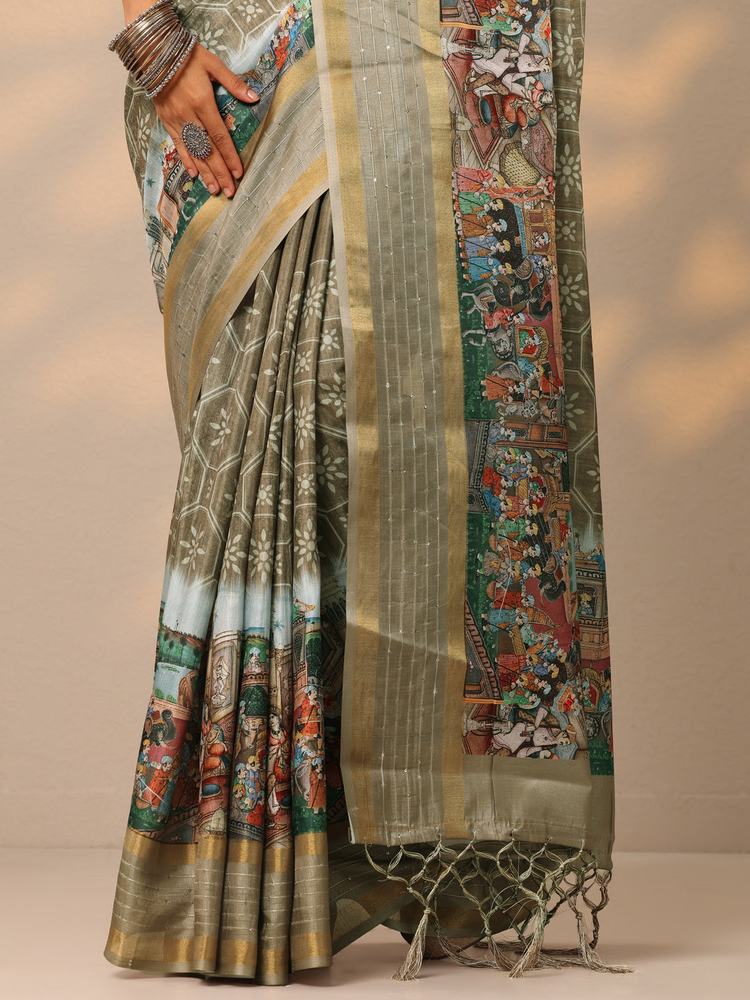  Beige Printed Silk blend Saree With Unstitched Blouse Piece 