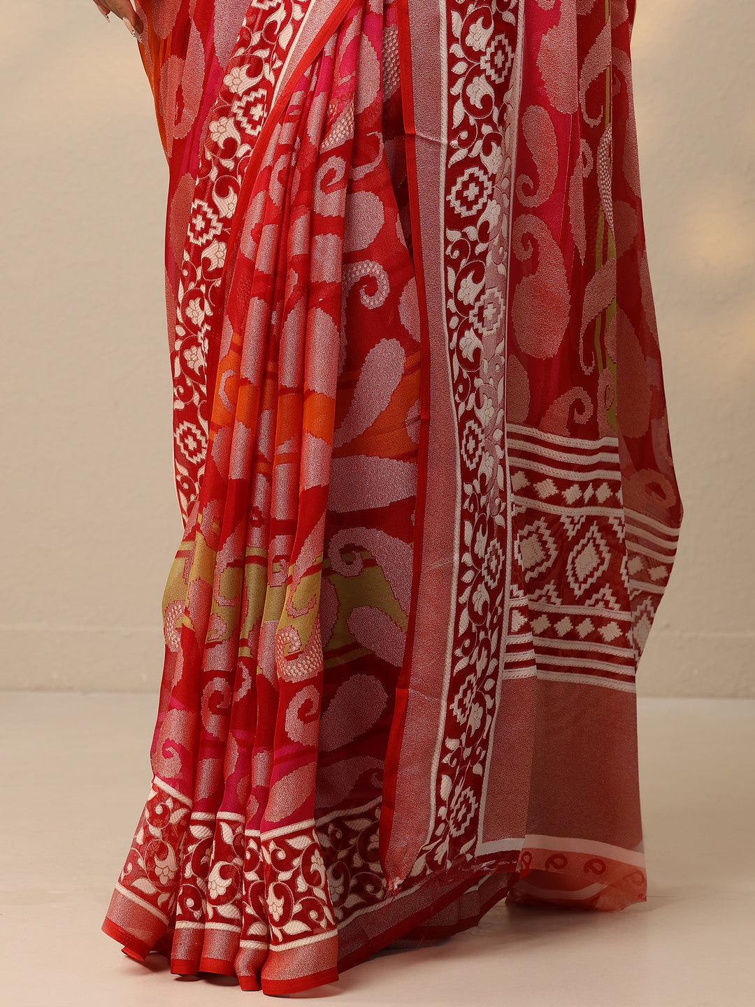  Pink Printed Georgette Saree With Unstitched Blouse Piece 
