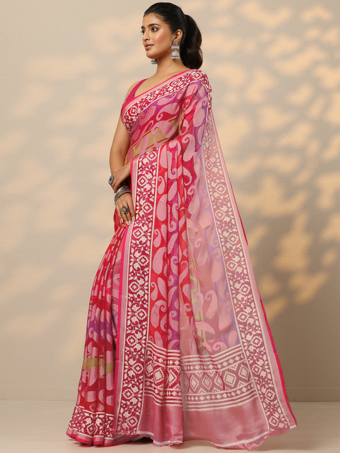  Pink Printed Georgette Saree With Unstitched Blouse Piece 