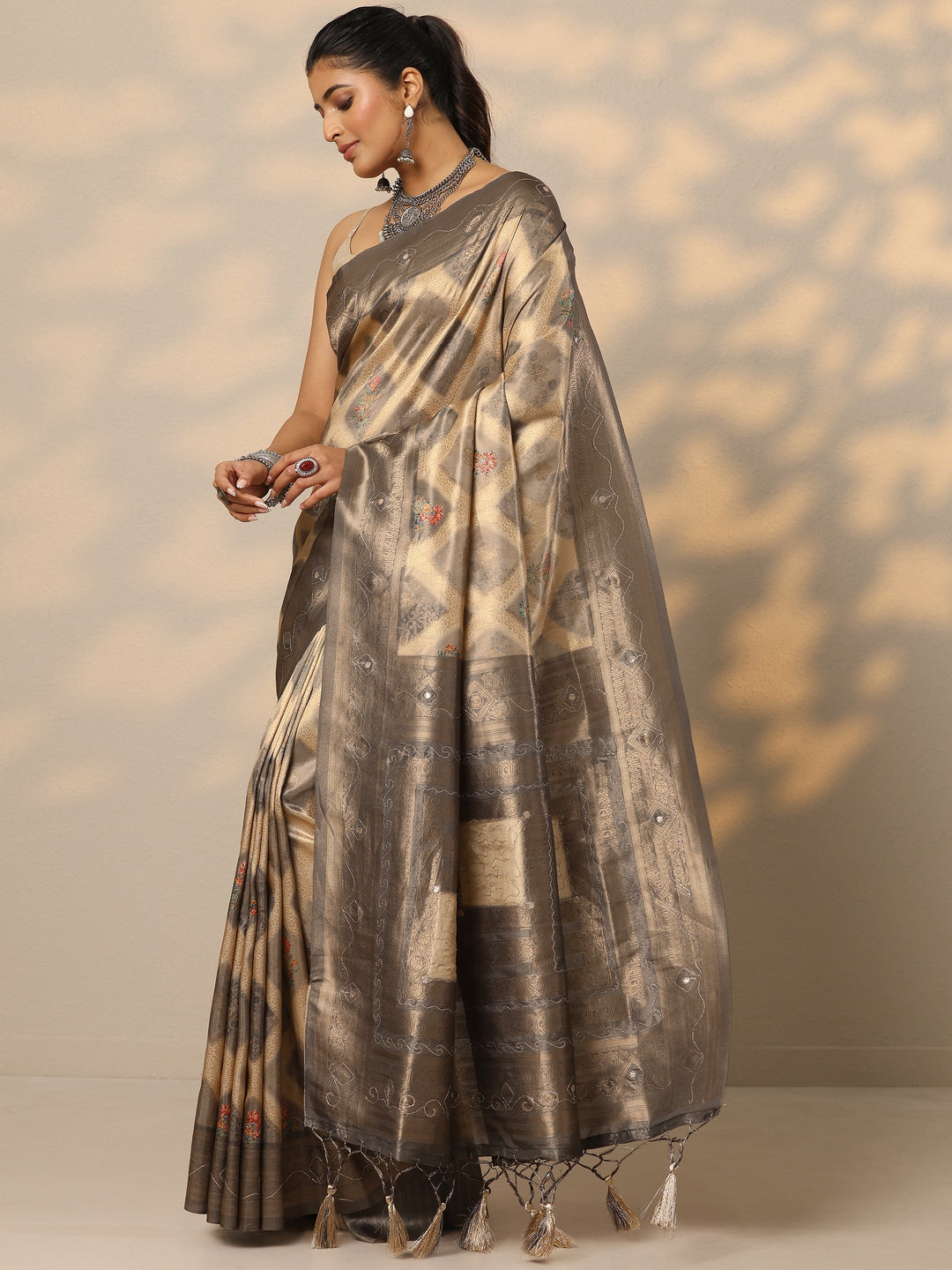 Grey Woven Design Banarasi Silk Blend Saree With Unstitched Blouse Piece 
