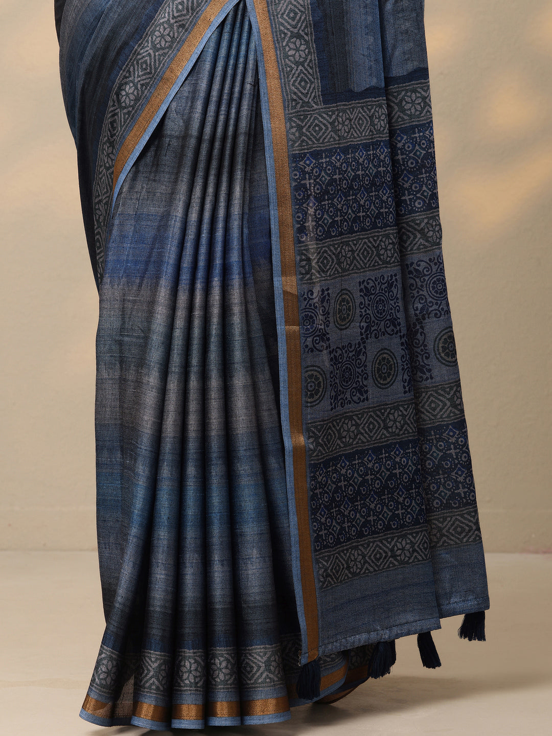  Blue Printed Silk Blend Saree With Unstitched Blouse Piece 