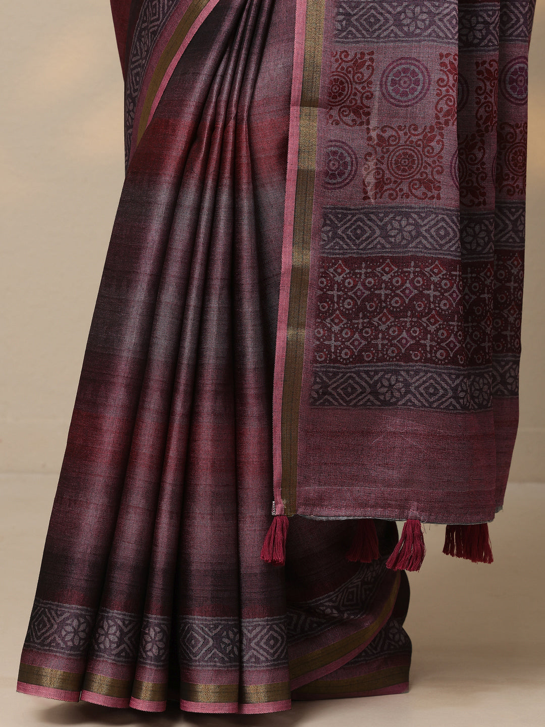  Mauve Printed Silk Blend Saree With Unstitched Blouse Piece 
