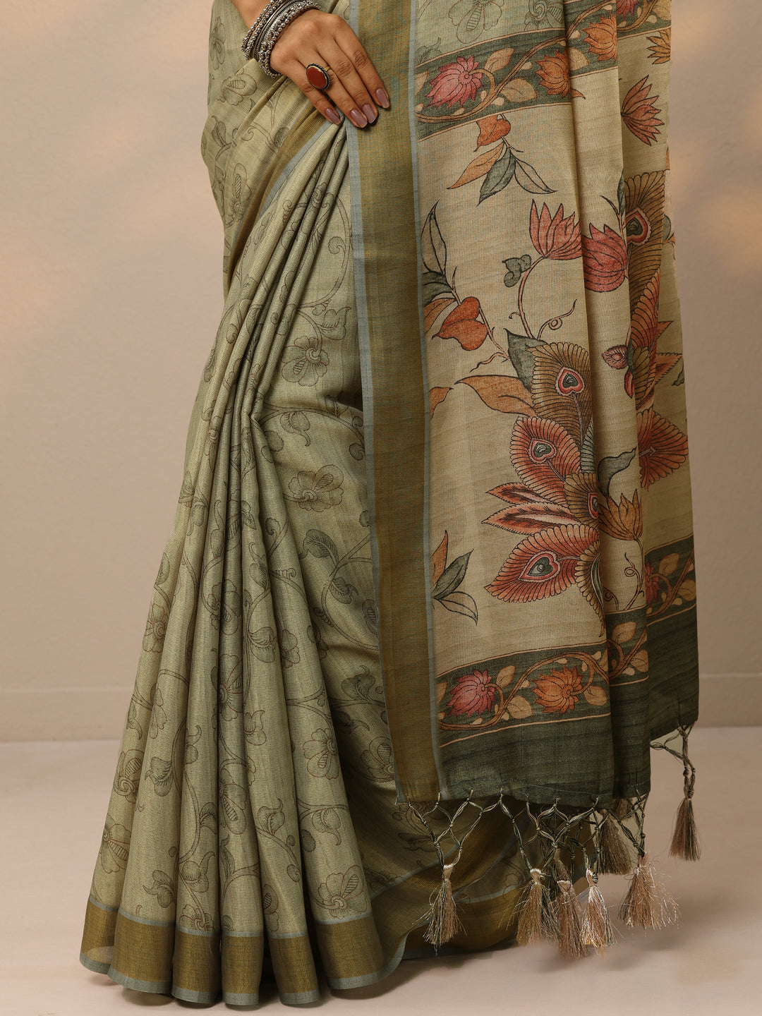  Green Printed Silk blend Saree With Unstitched Blouse Piece 