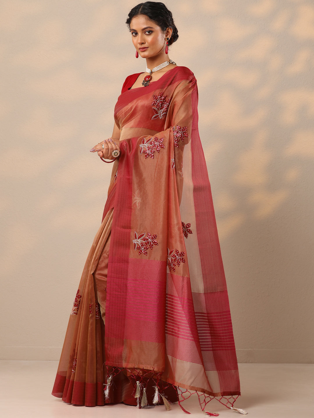  Red Embellished Organza Saree With Unstitched Blouse Piece 