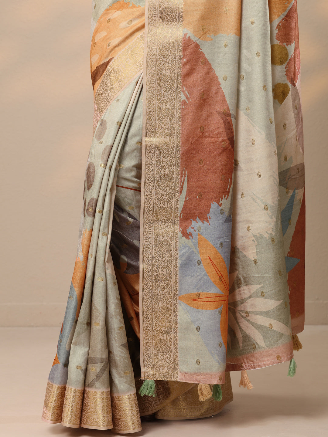  Green Printed Silk blend Saree With Unstitched Blouse Piece 
