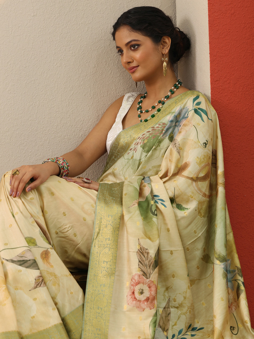  Beige Printed Silk blend Saree With Unstitched Blouse Piece 