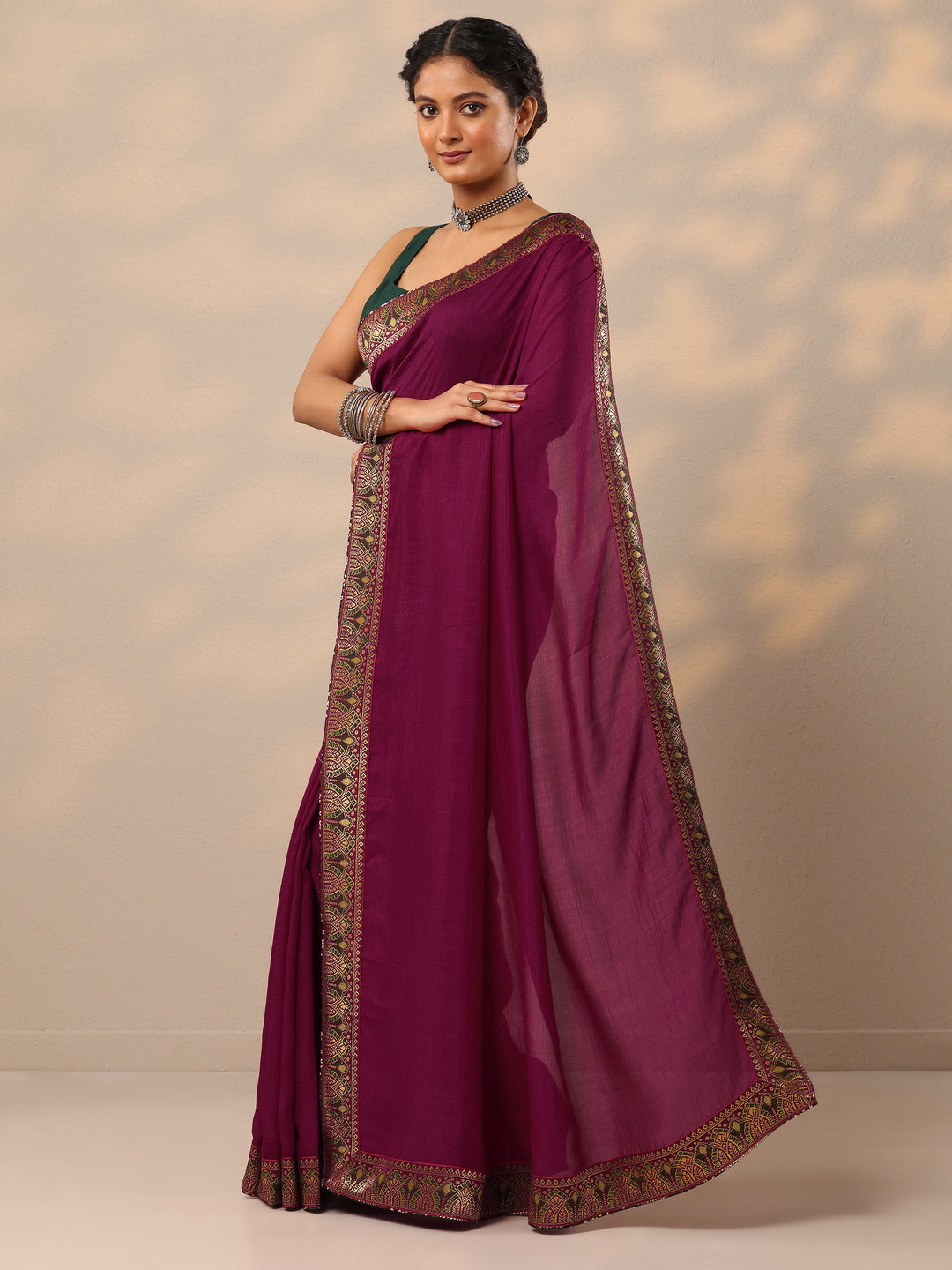  Magenta Solid Silk blend Saree With Unstitched Blouse Piece 
