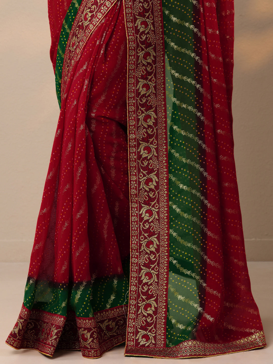  Red Bandhani Printed Georgette Saree With Unstitched Blouse Piece 