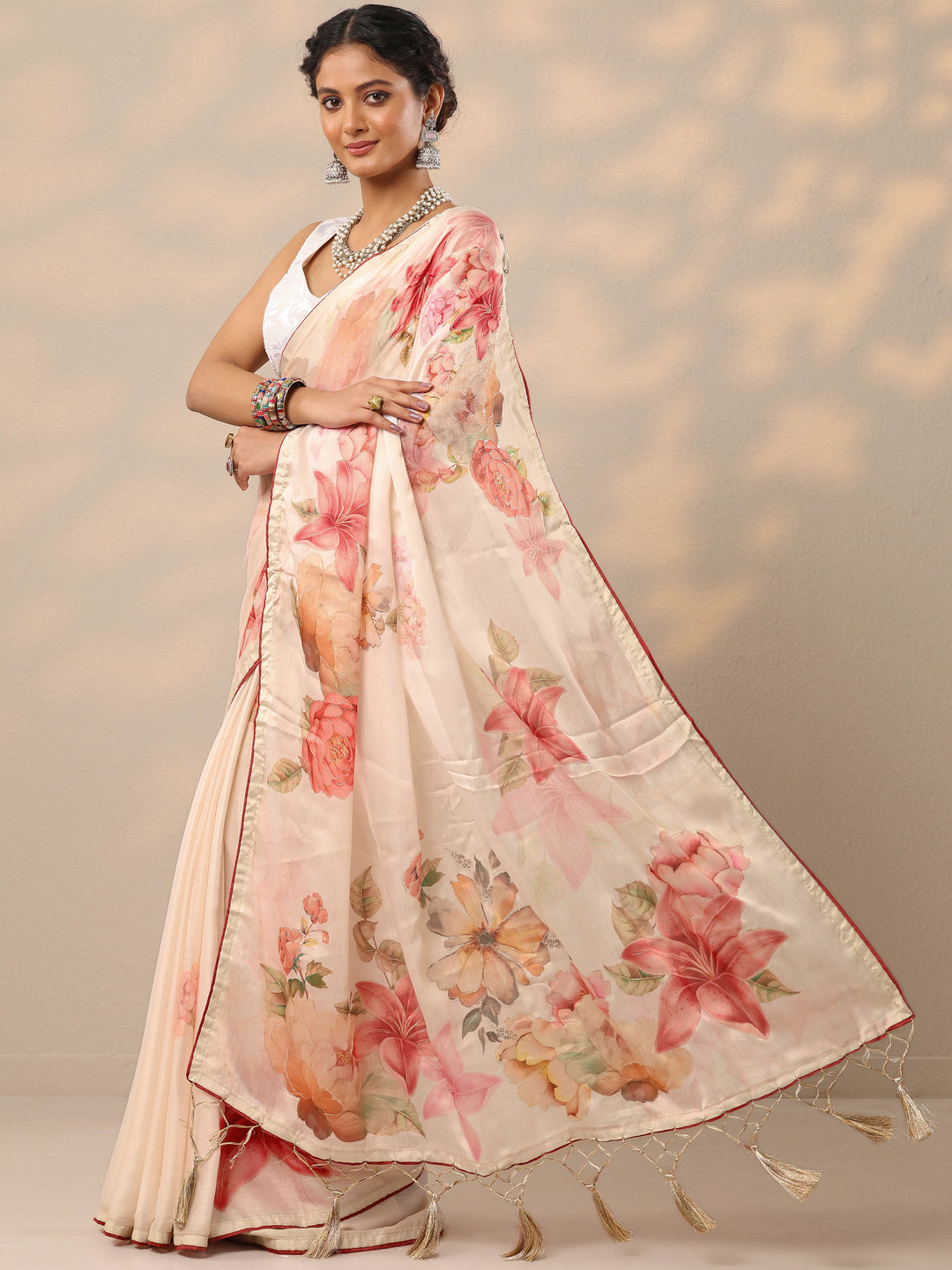  Cream Printed Crepe Saree With Unstitched Blouse Piece 