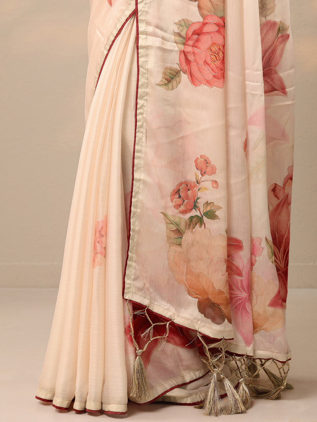  Cream Printed Crepe Saree With Unstitched Blouse Piece 