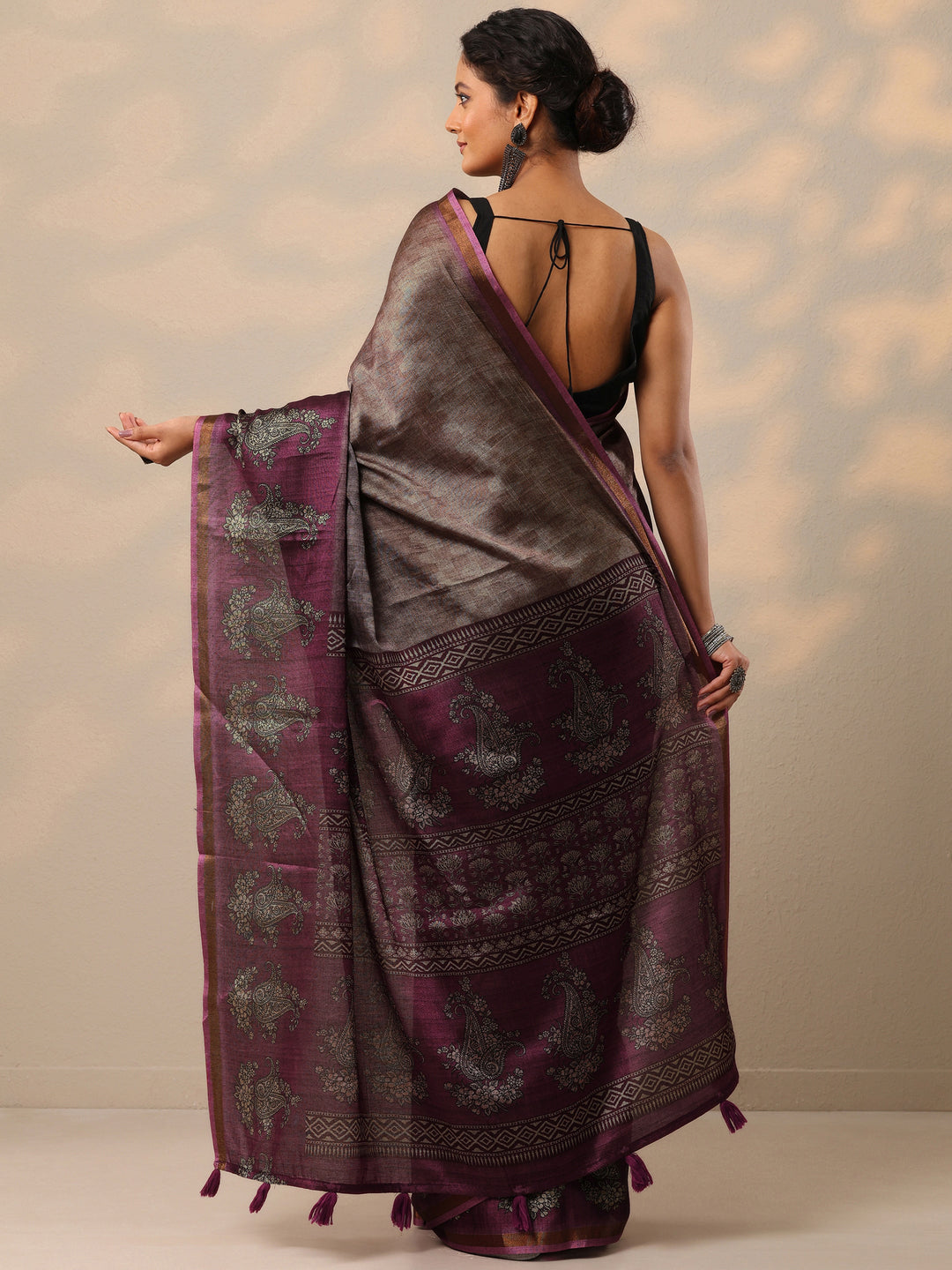  Brown Printed Cotton Blend Saree With Unstitched Blouse Piece 