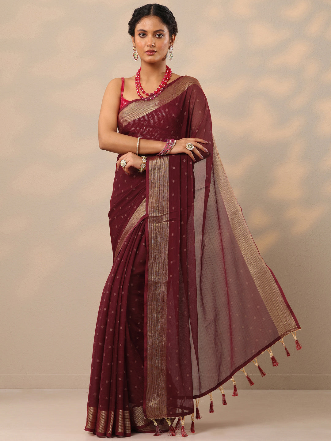  Wine Printed Chiffon Saree With Unstitched Blouse Piece 