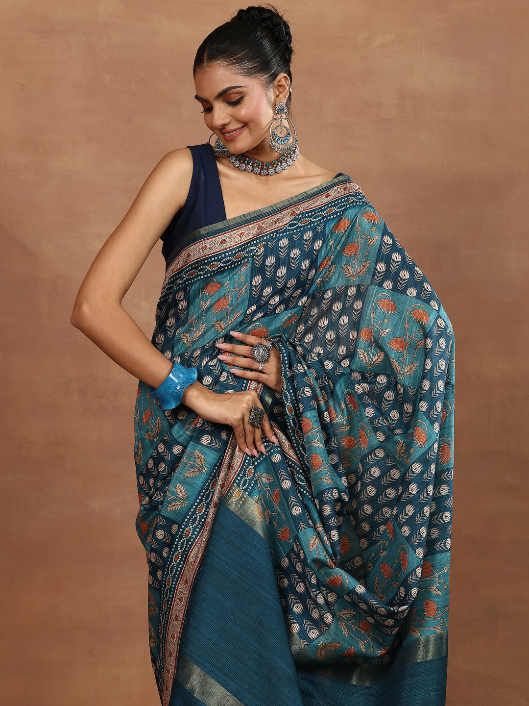  Green Printed Silk Blend Saree With Unstitched Blouse Piece 