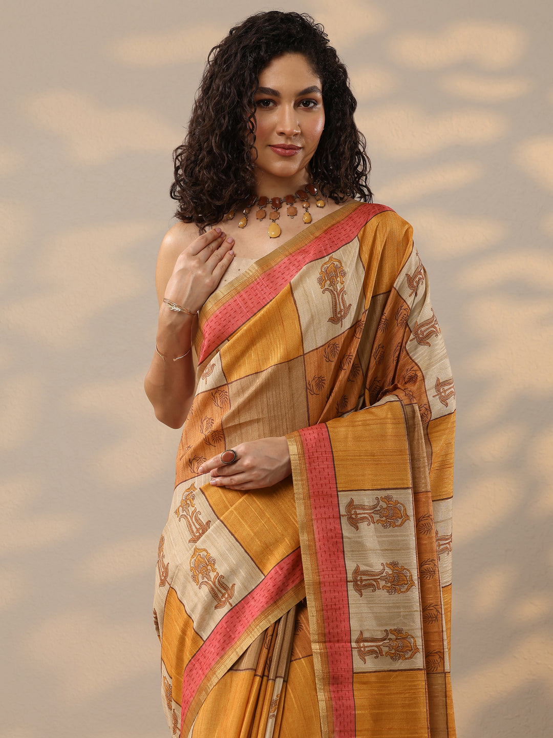  Orange Printed Silk Blend Saree With Unstitched Blouse Piece 