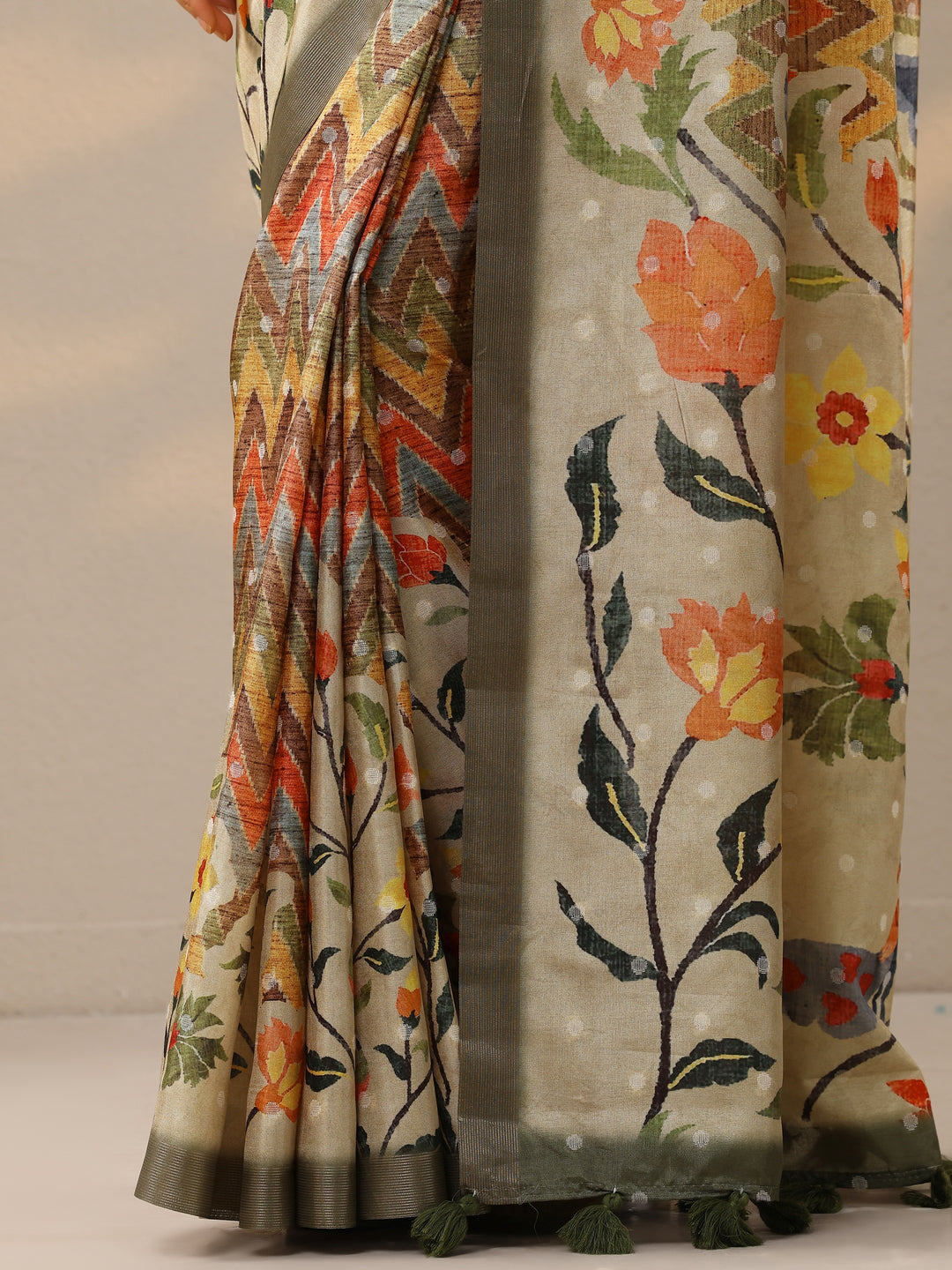  Multi Leheriya Printed Silk Blend Saree With Unstitched Blouse Piece 