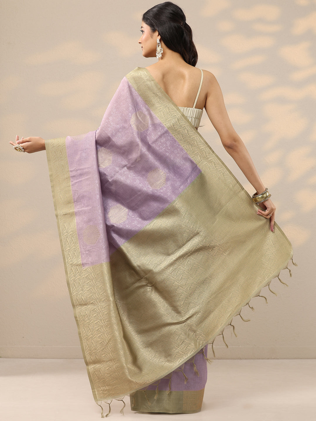  Lavender Woven Design Silk Blend Saree With Unstitched Blouse Piece 