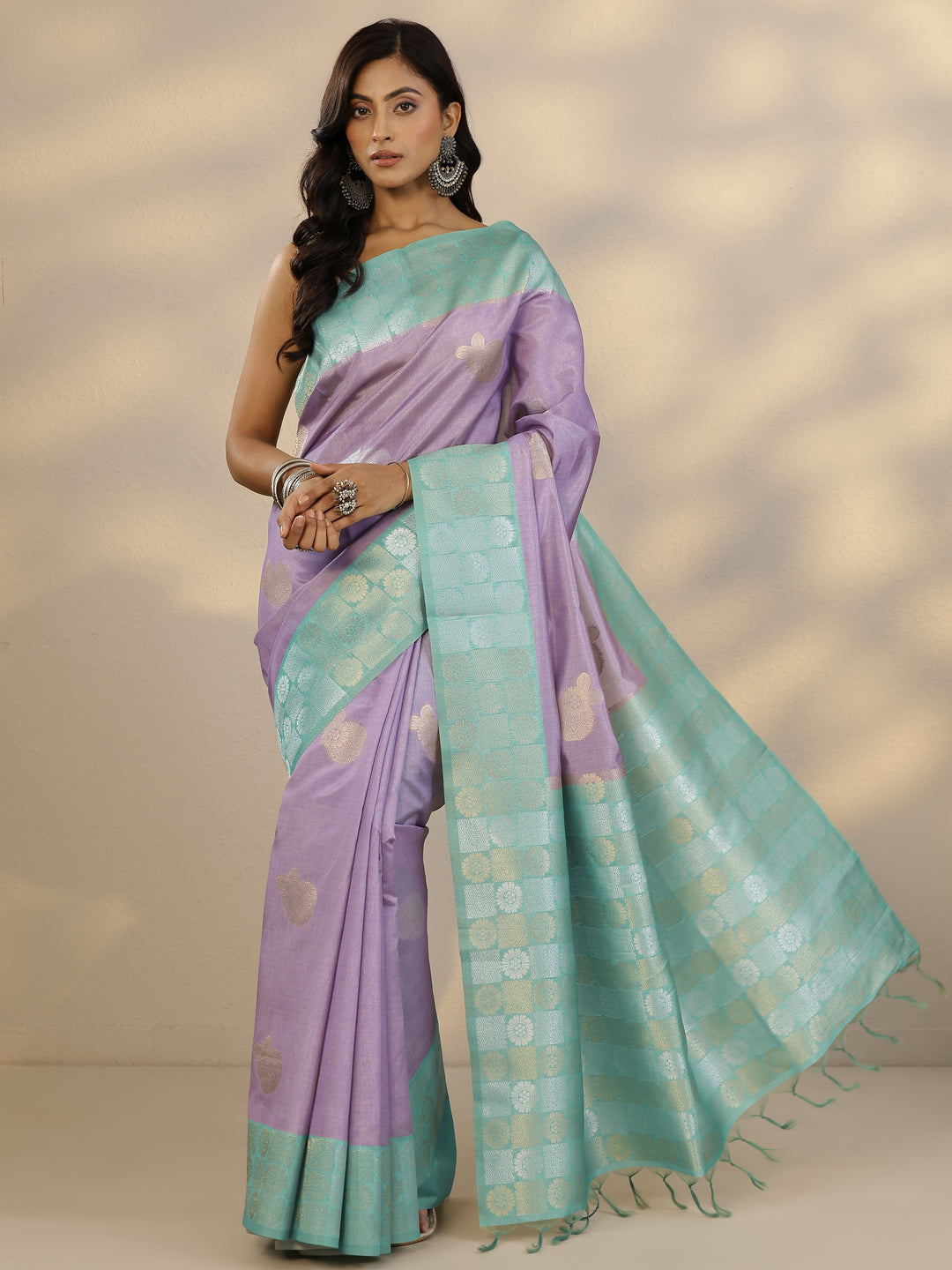  Lavender Woven Design Silk Blend Saree With Unstitched Blouse Piece 