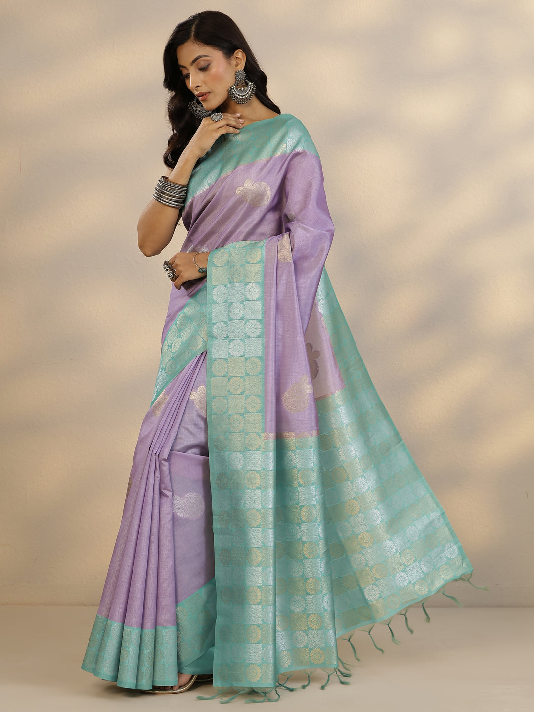  Lavender Woven Design Silk Blend Saree With Unstitched Blouse Piece 