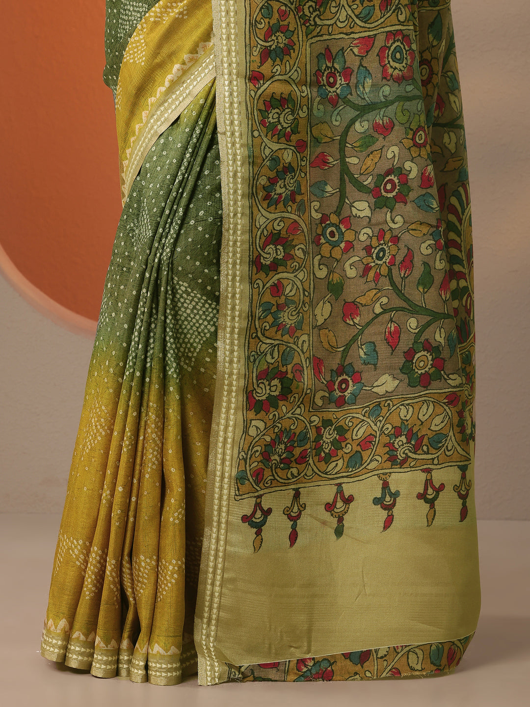  Green Bandhani Printed Silk Blend Saree With Unstitched Blouse Piece 