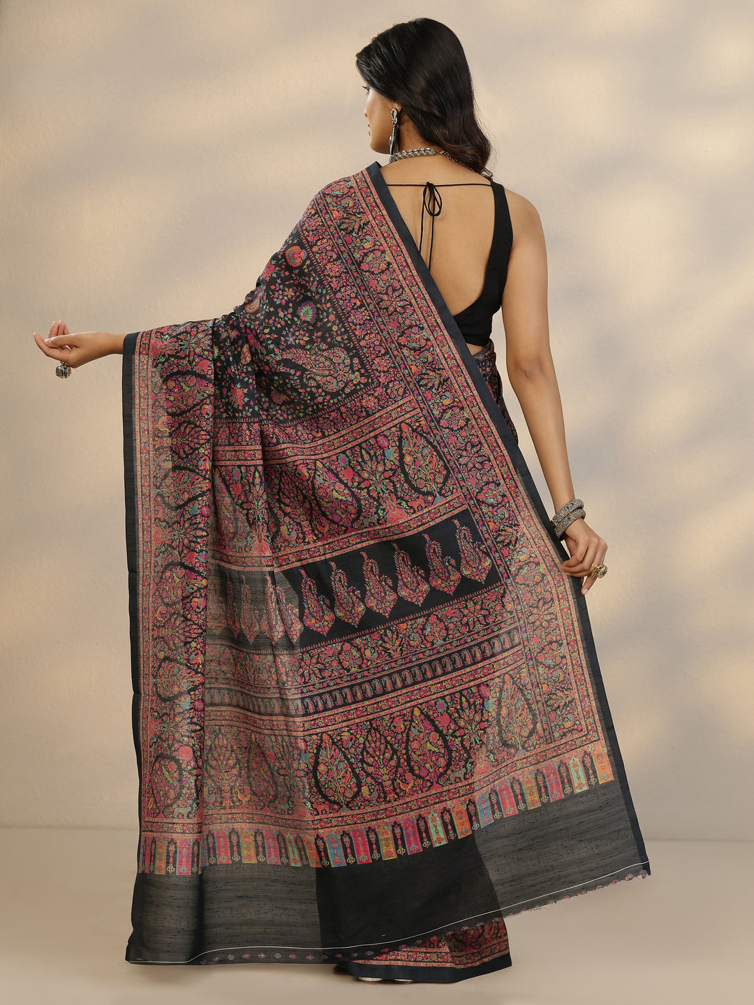  Black Printed Silk Blend Saree With Unstitched Blouse Piece 