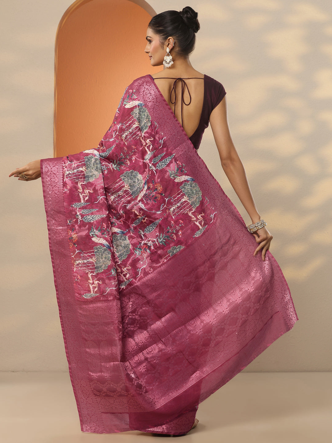  Maroon Printed Silk Blend Saree With Unstitched Blouse Piece 