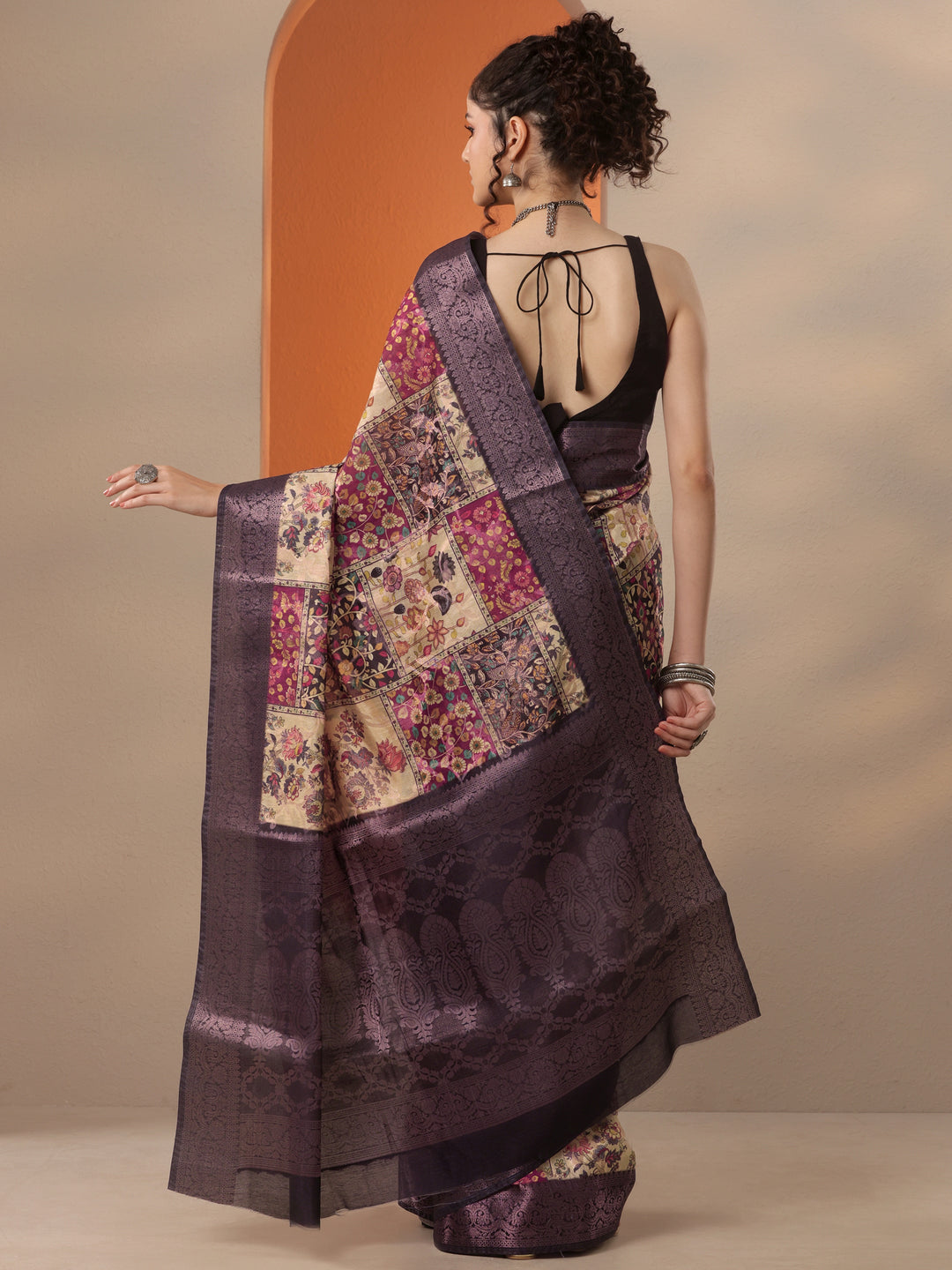  Multi Printed Silk Blend Saree With Unstitched Blouse Piece 
