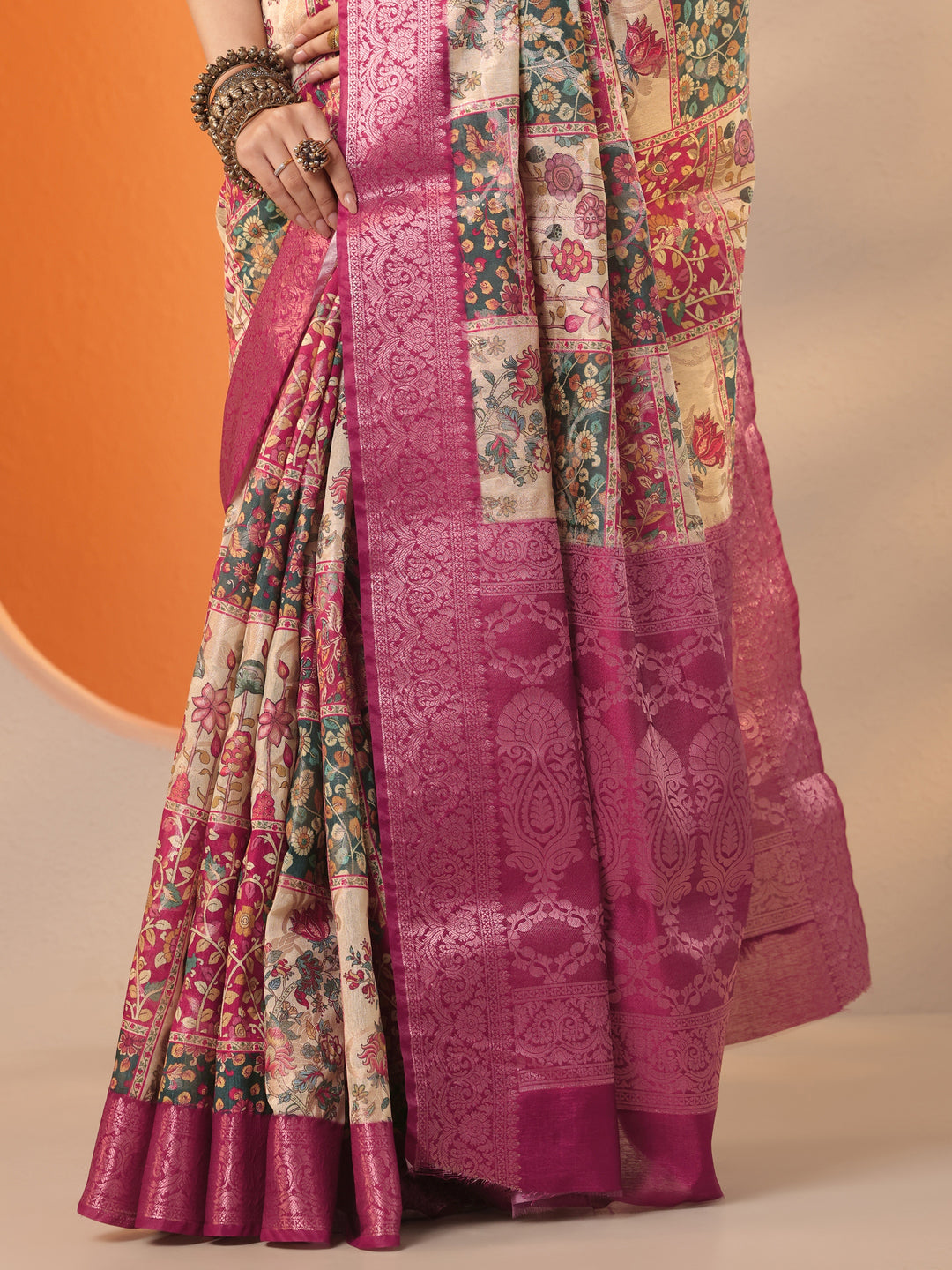  Multi Printed Silk Blend Saree With Unstitched Blouse Piece 