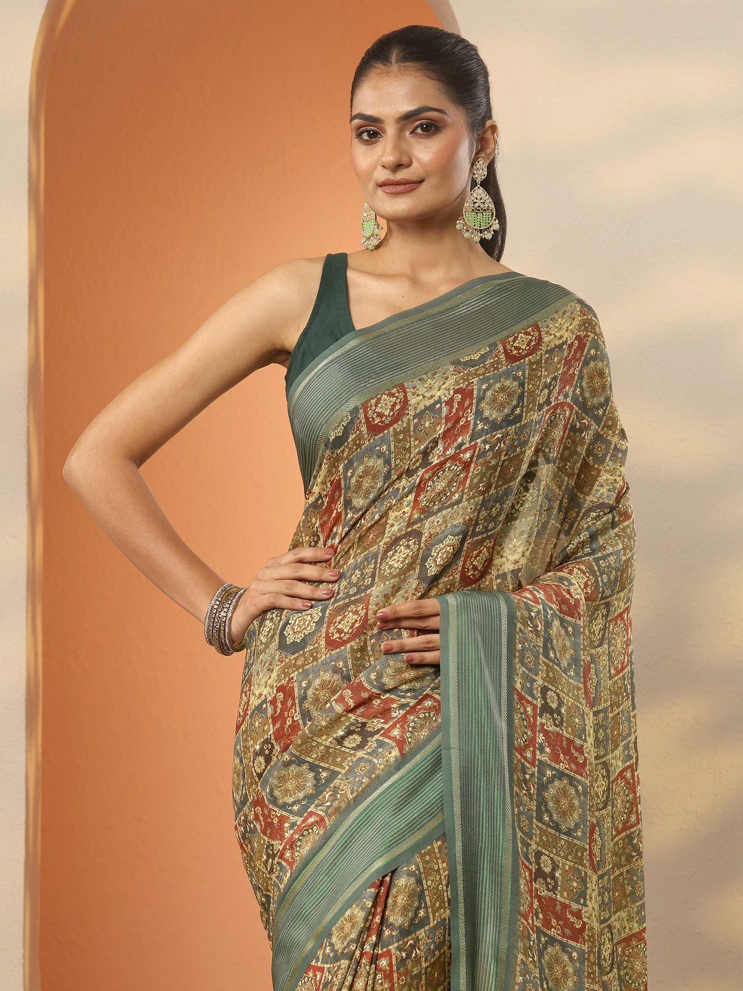  Green Printed Pure Georgette Saree With Unstitched Blouse Piece 
