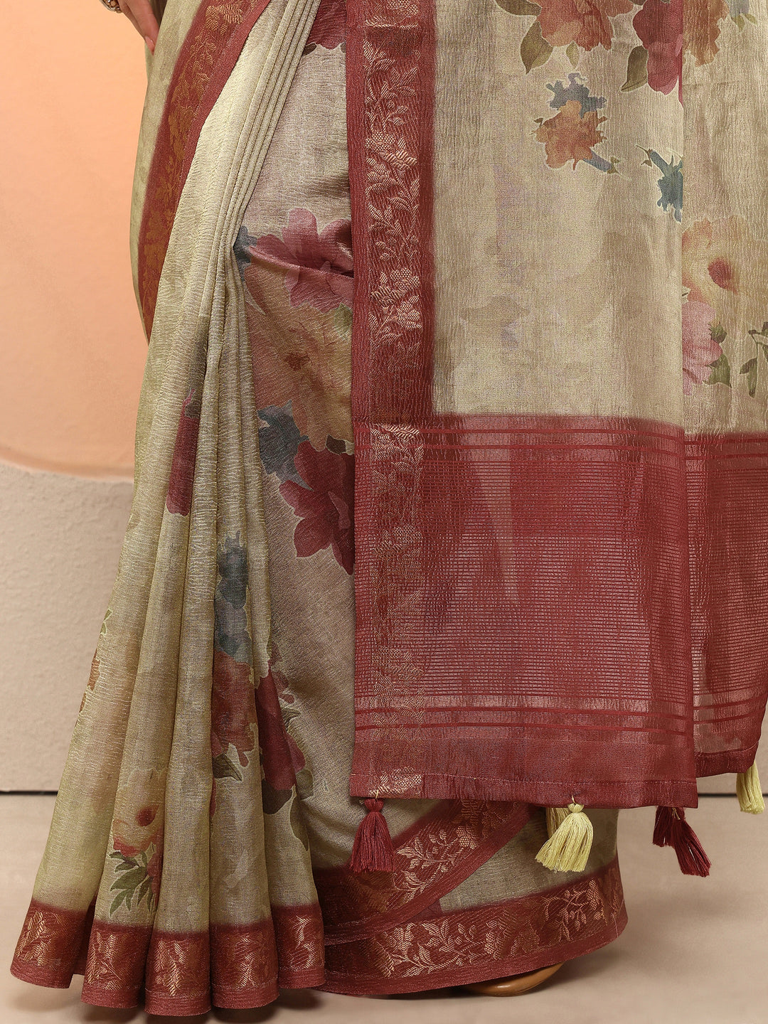  Gold Printed Chinon Saree With Unstitched Blouse Piece 