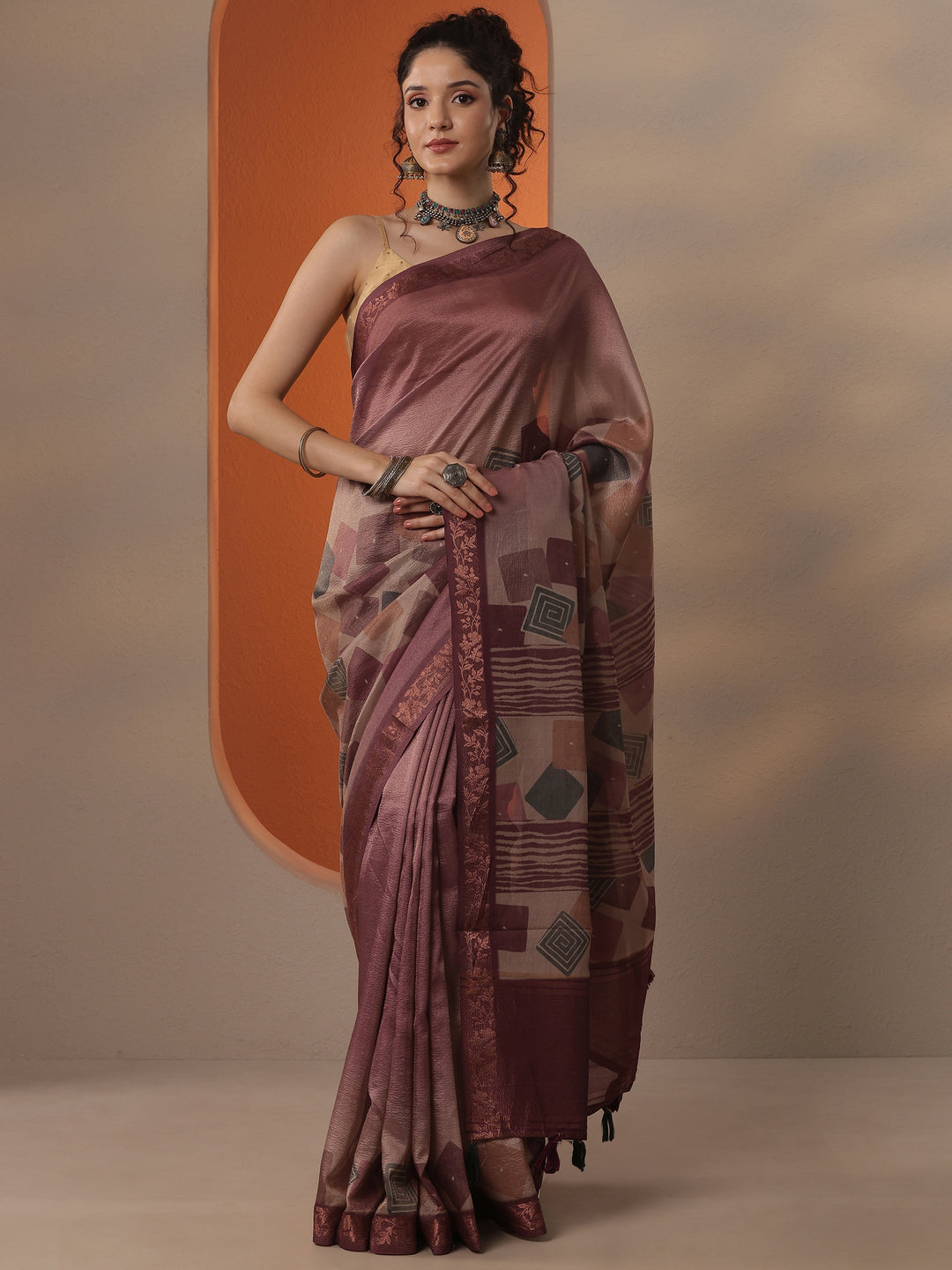  Mauve Printed Chinon Saree With Unstitched Blouse Piece 