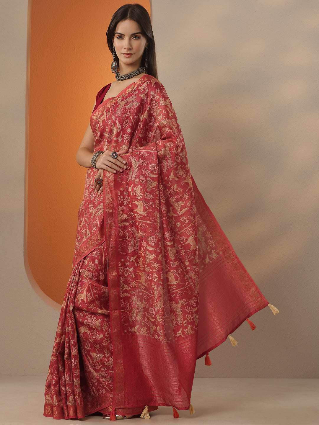  Red Tribal Printed Chinon Saree With Unstitched Blouse Piece 