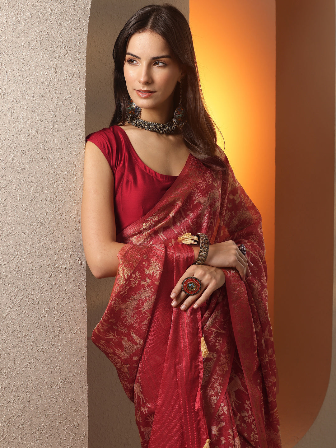  Red Tribal Printed Chinon Saree With Unstitched Blouse Piece 