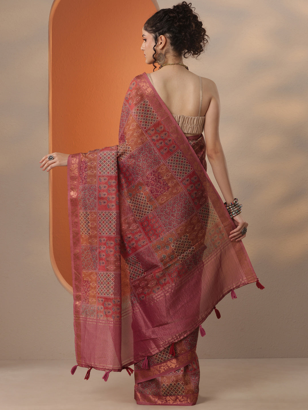 Burgundy Printed Chinon Saree With Unstitched Blouse Piece 
