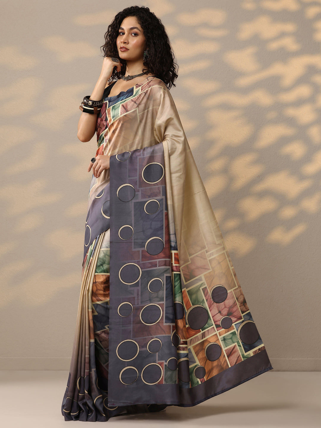  Multi Printed Silk Blend Saree With Unstitched Blouse Piece 