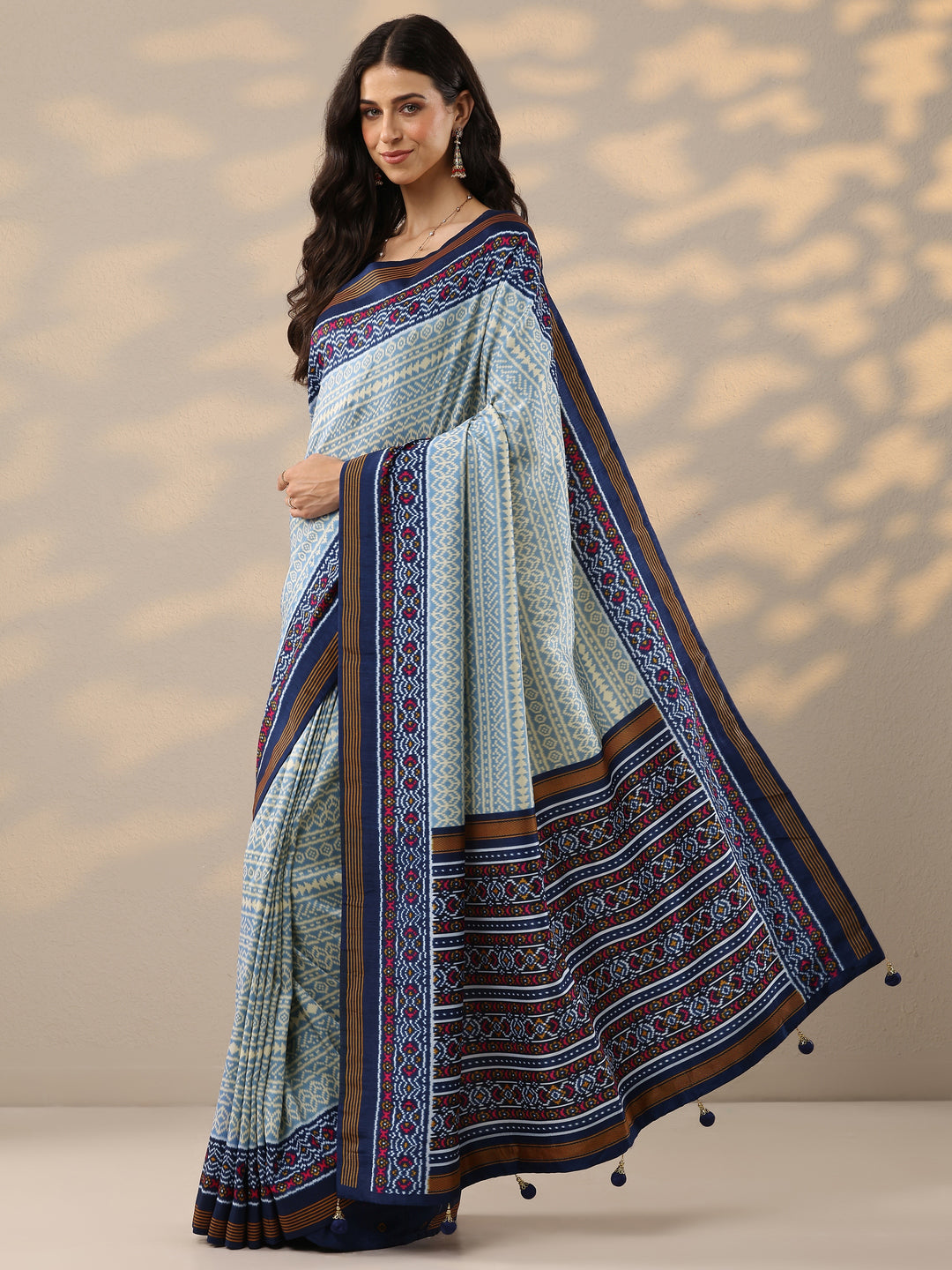  Blue Printed Silk Blend Saree With Unstitched Blouse Piece 