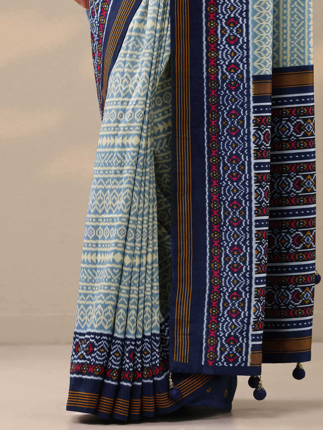  Blue Printed Silk Blend Saree With Unstitched Blouse Piece 