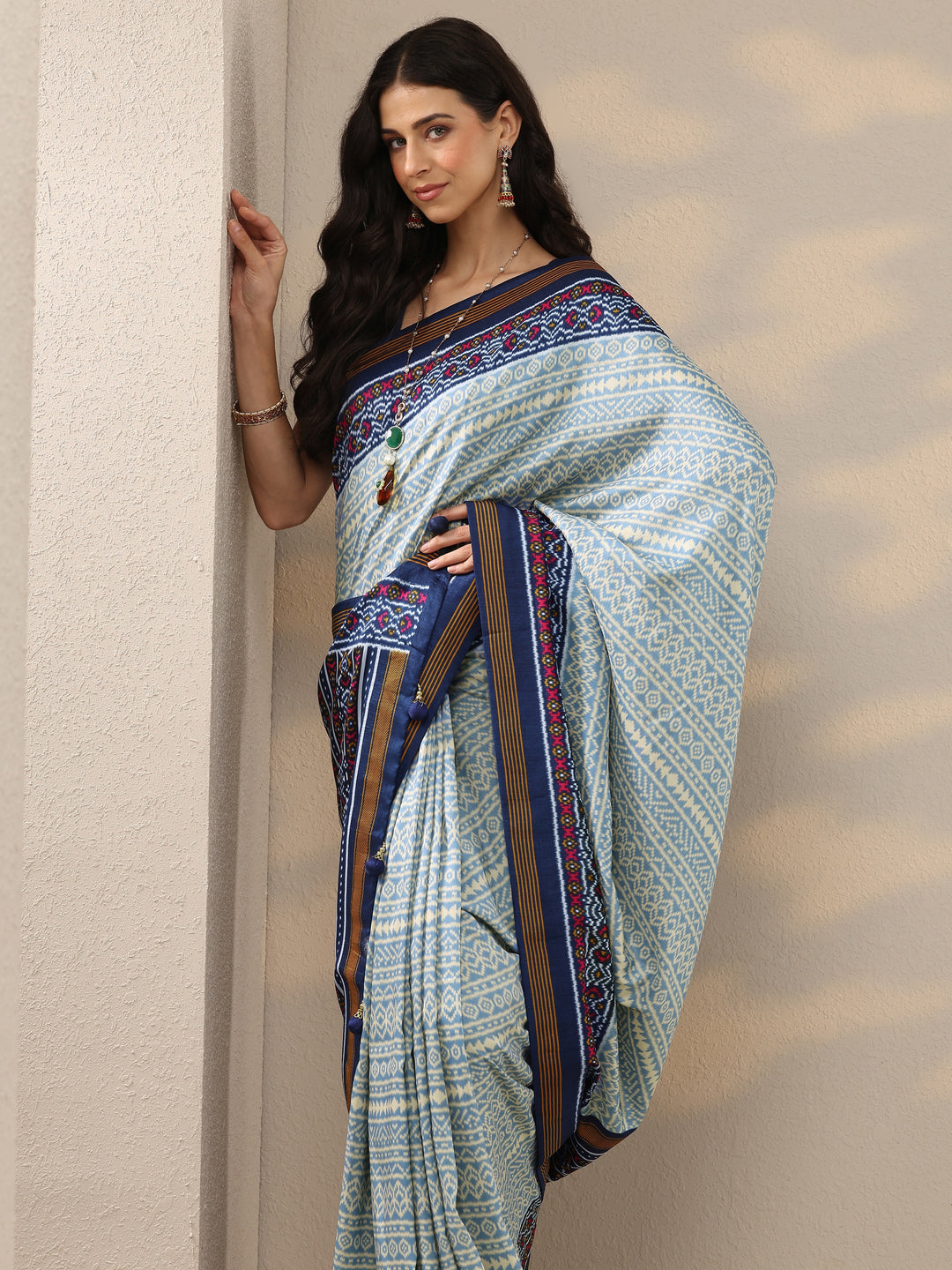  Blue Printed Silk Blend Saree With Unstitched Blouse Piece 