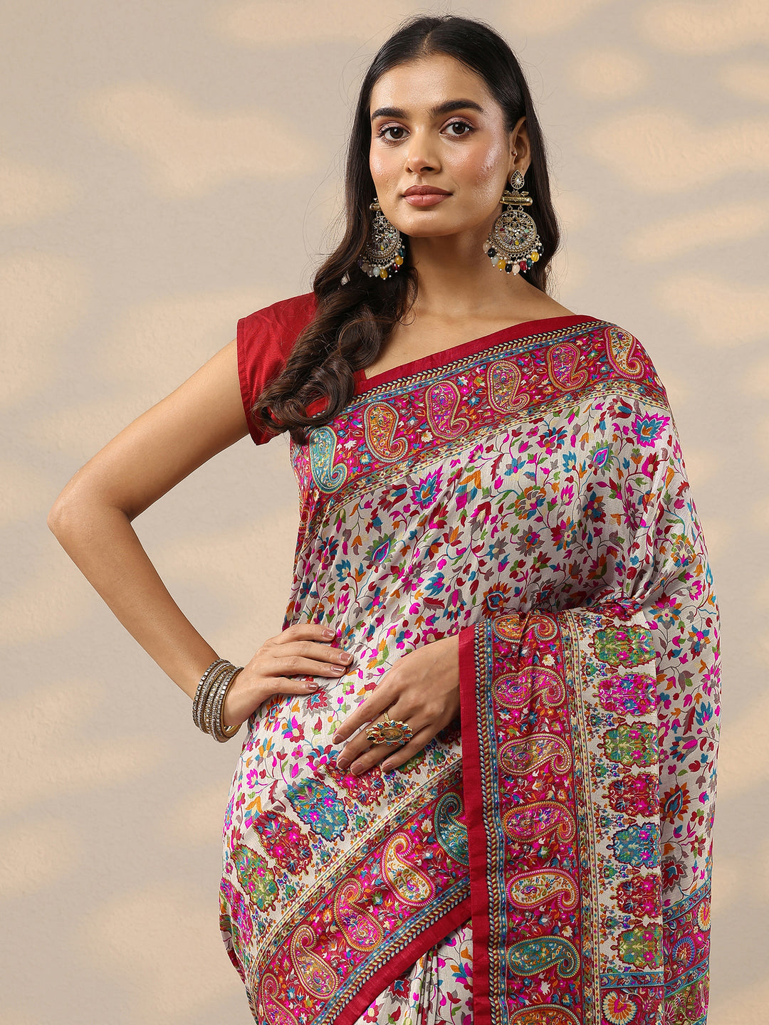  Multi Printed Silk Blend Saree With Unstitched Blouse Piece 