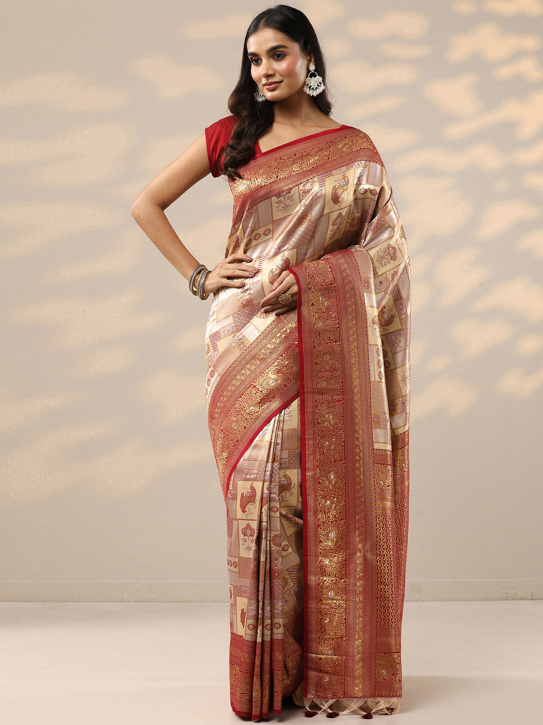  Purple Woven Design Silk Blend Saree With Unstitched Blouse Piece 