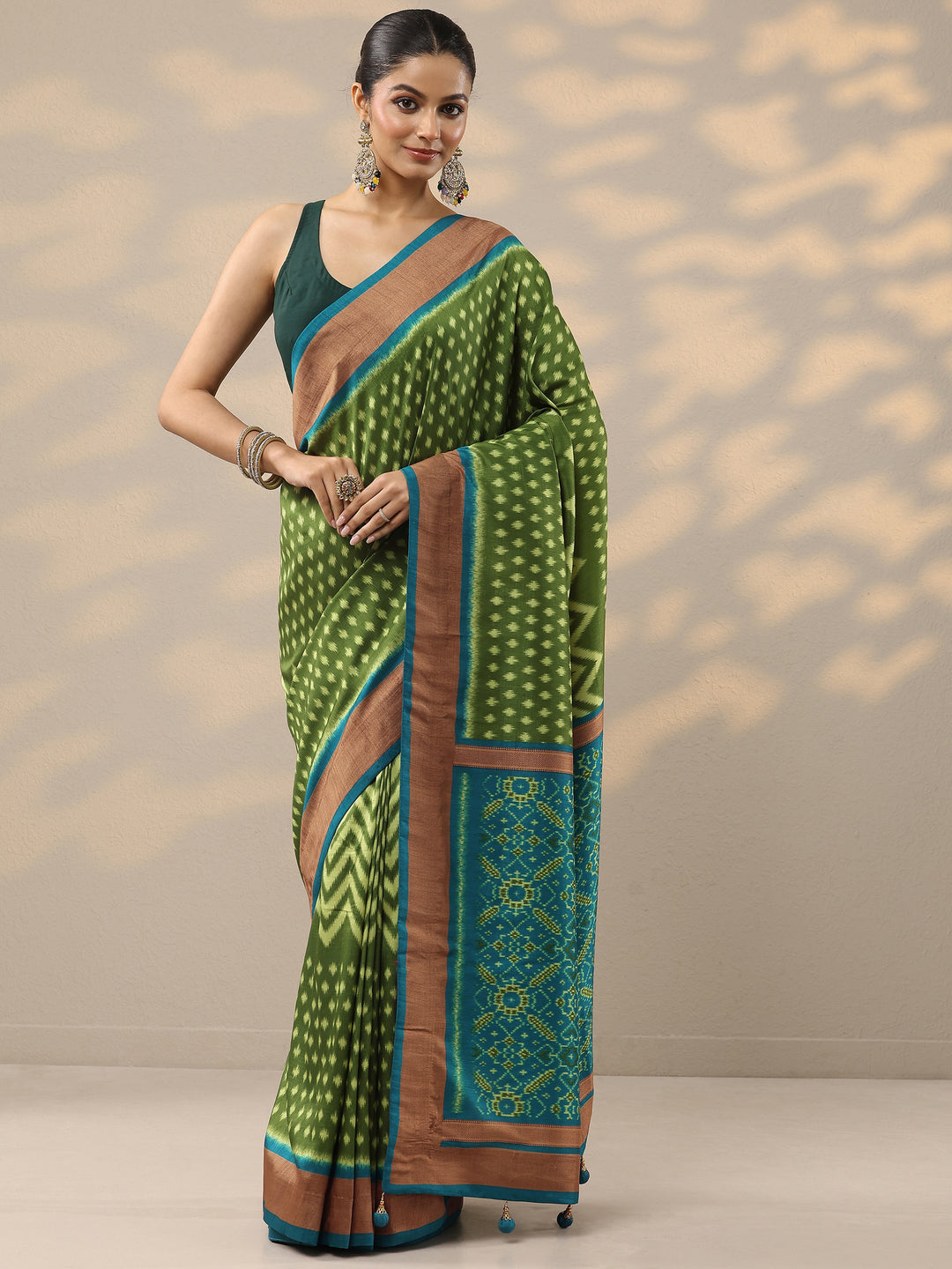  Green Leheriya Printed Silk Blend Saree With Unstitched Blouse Piece 