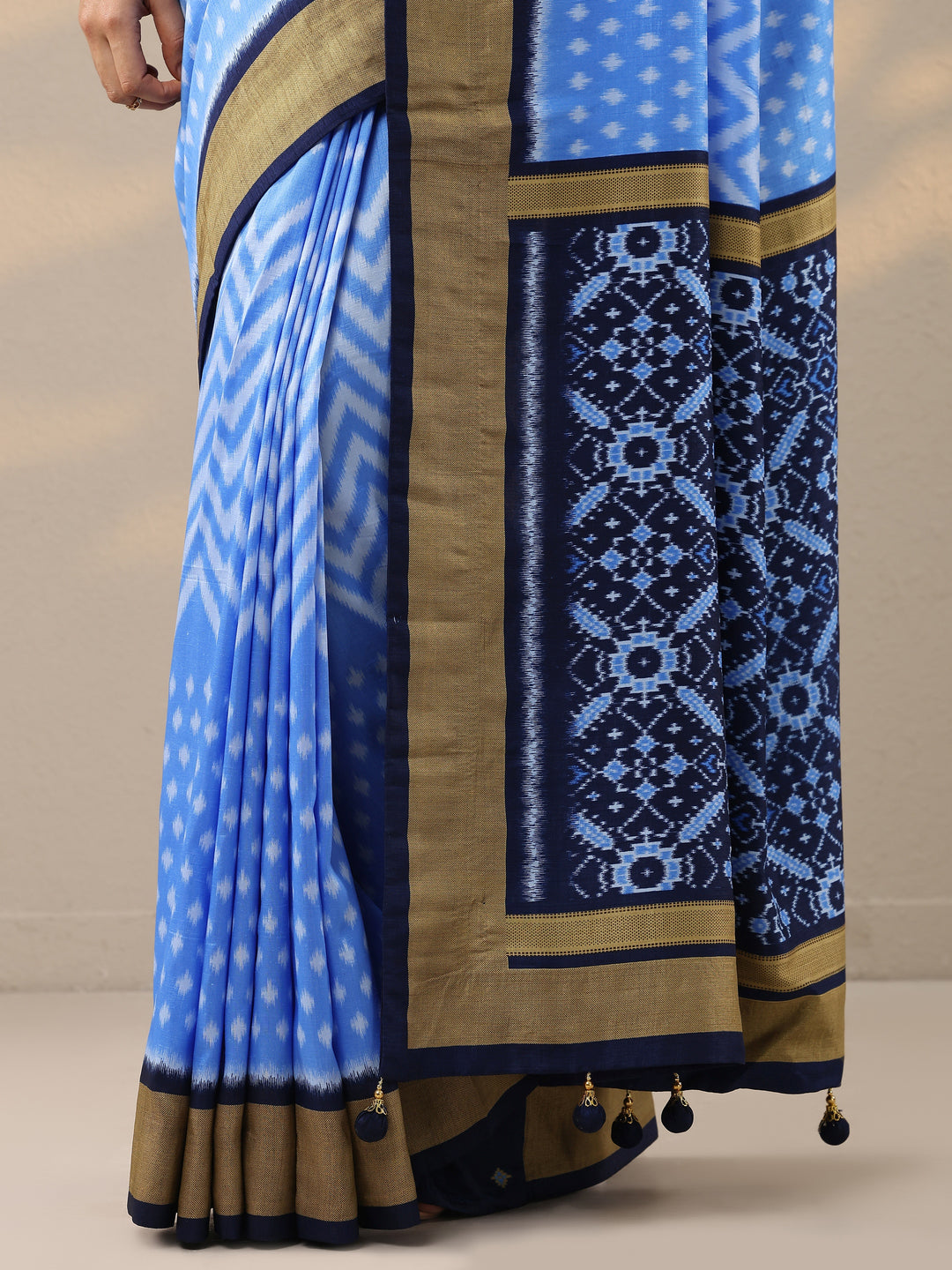  Blue Leheriya Printed Silk Blend Saree With Unstitched Blouse Piece 