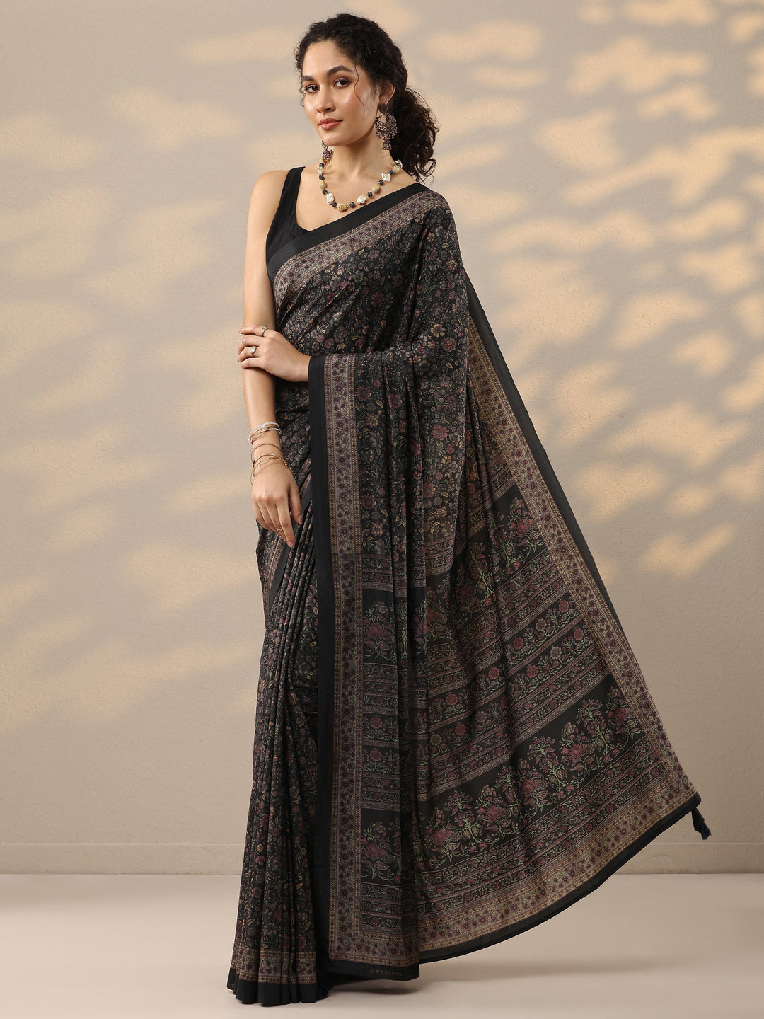  Black Printed Silk Blend Saree With Unstitched Blouse Piece 