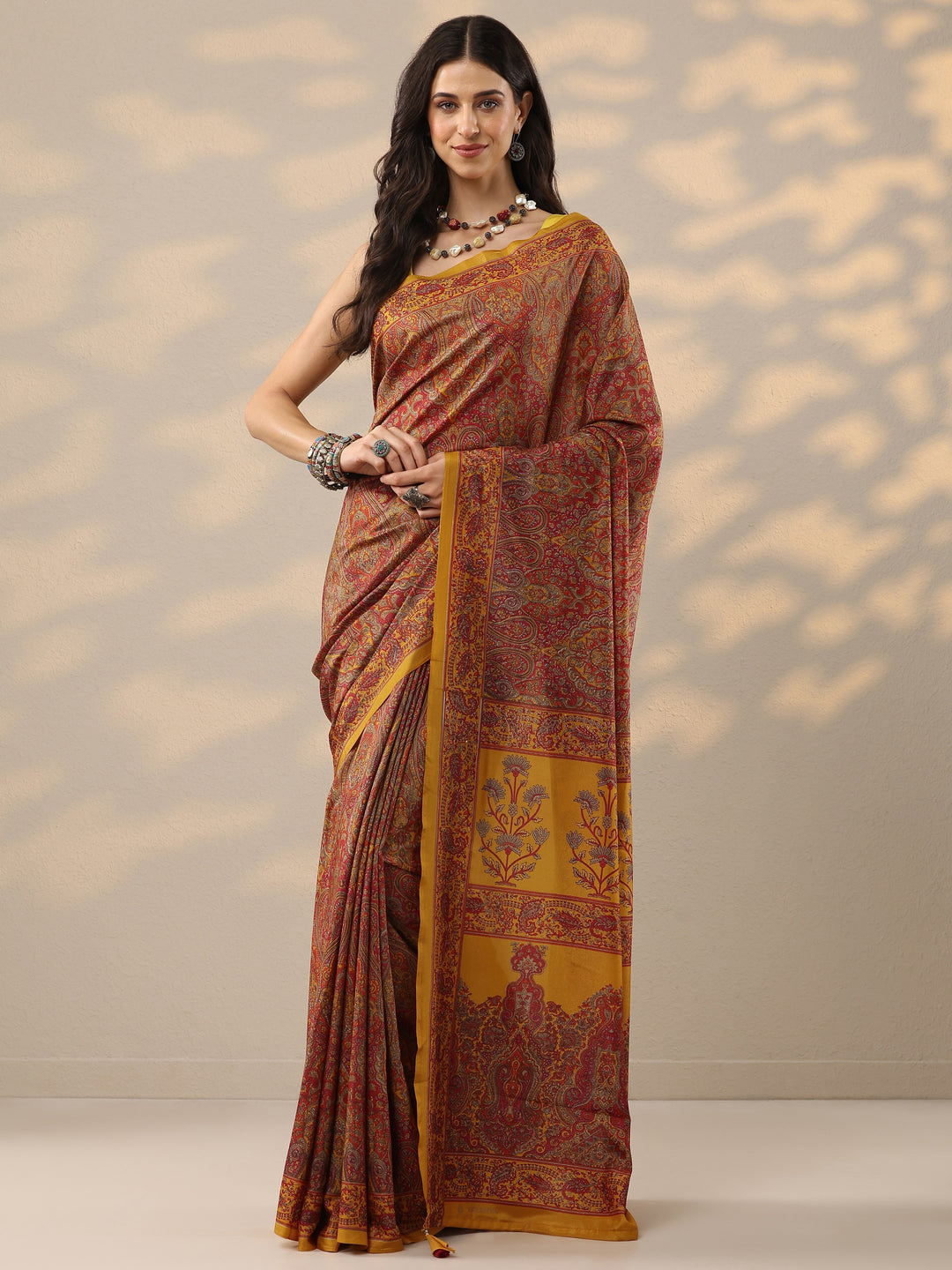  Mustard Printed Silk Blend Saree With Unstitched Blouse Piece 