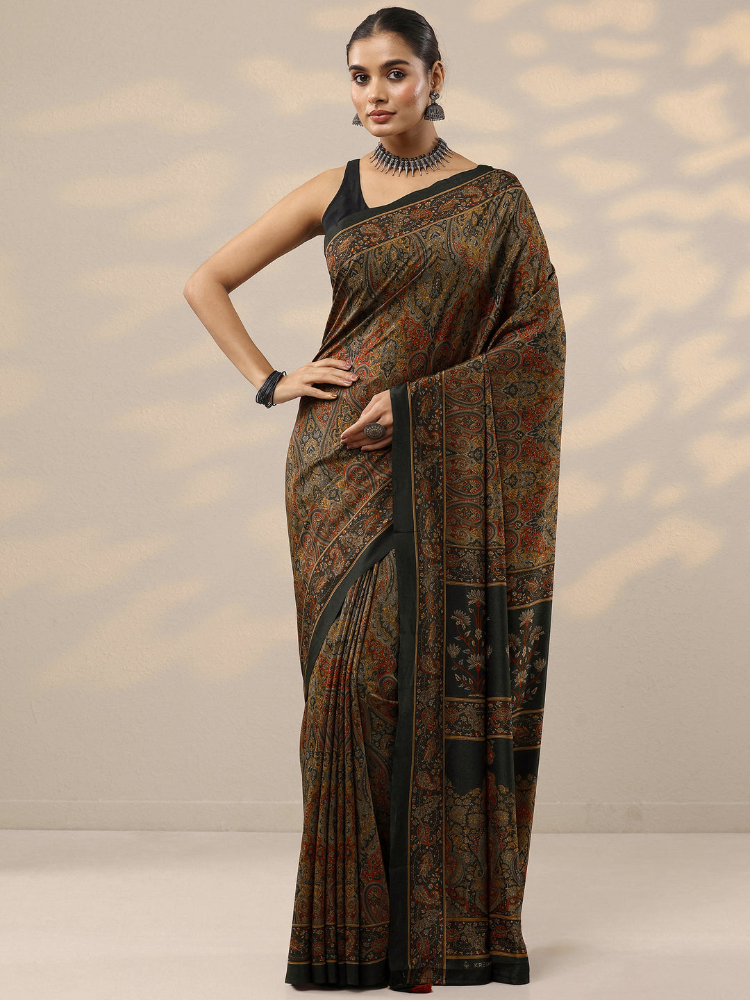  Black Printed Silk Blend Saree With Unstitched Blouse Piece 