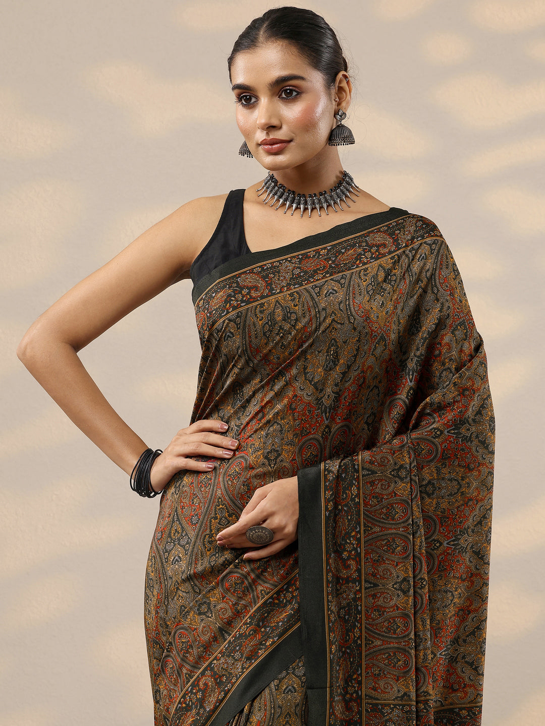  Black Printed Silk Blend Saree With Unstitched Blouse Piece 