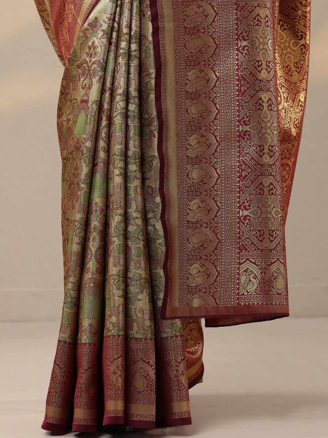  Gold Woven Design Silk Blend Saree With Unstitched Blouse Piece 