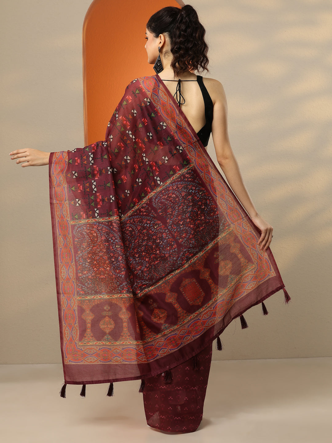  Brown Printed Silk Blend Saree With Unstitched Blouse Piece 