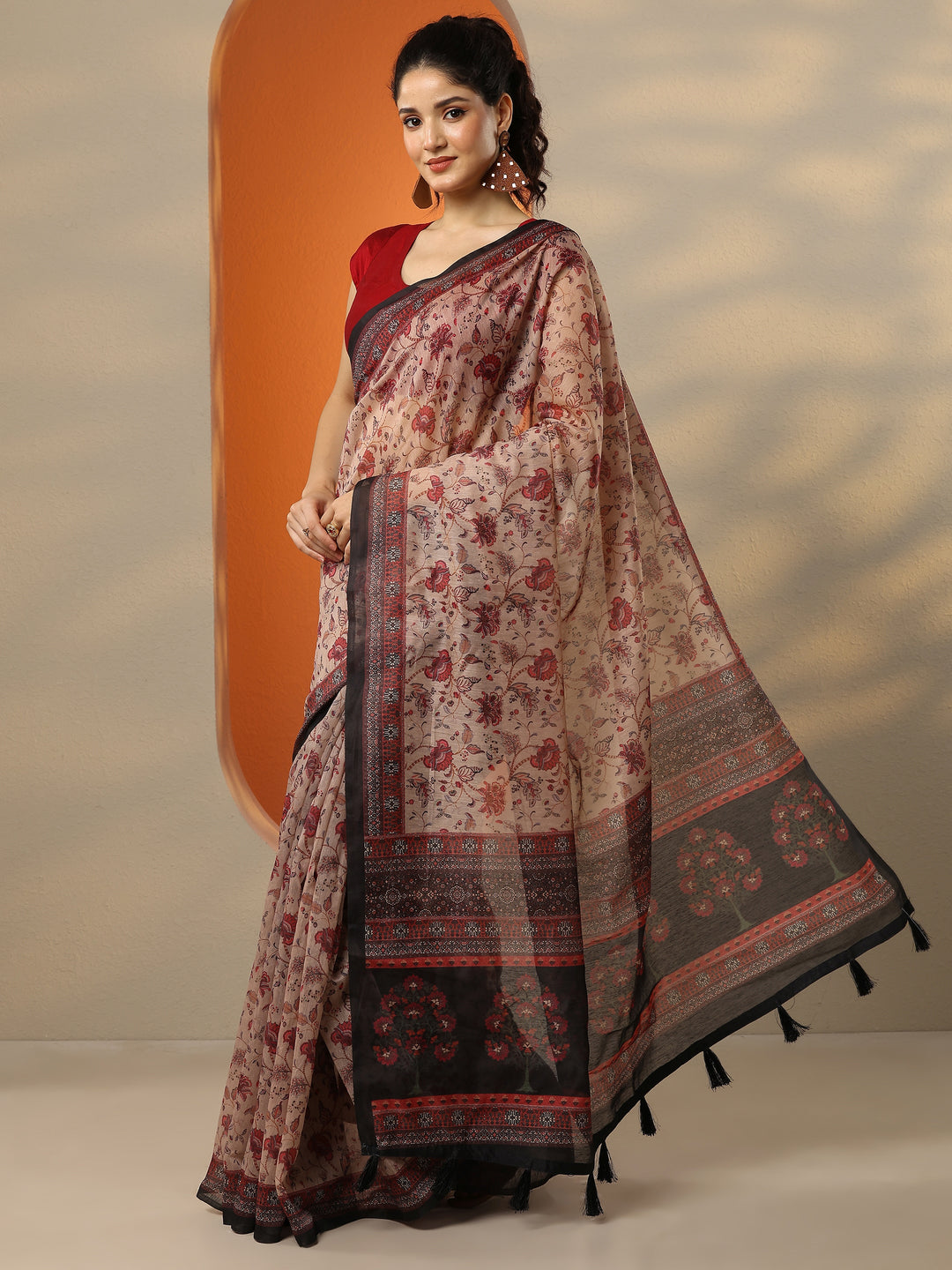  Beige Printed Silk Blend Saree With Unstitched Blouse Picece 