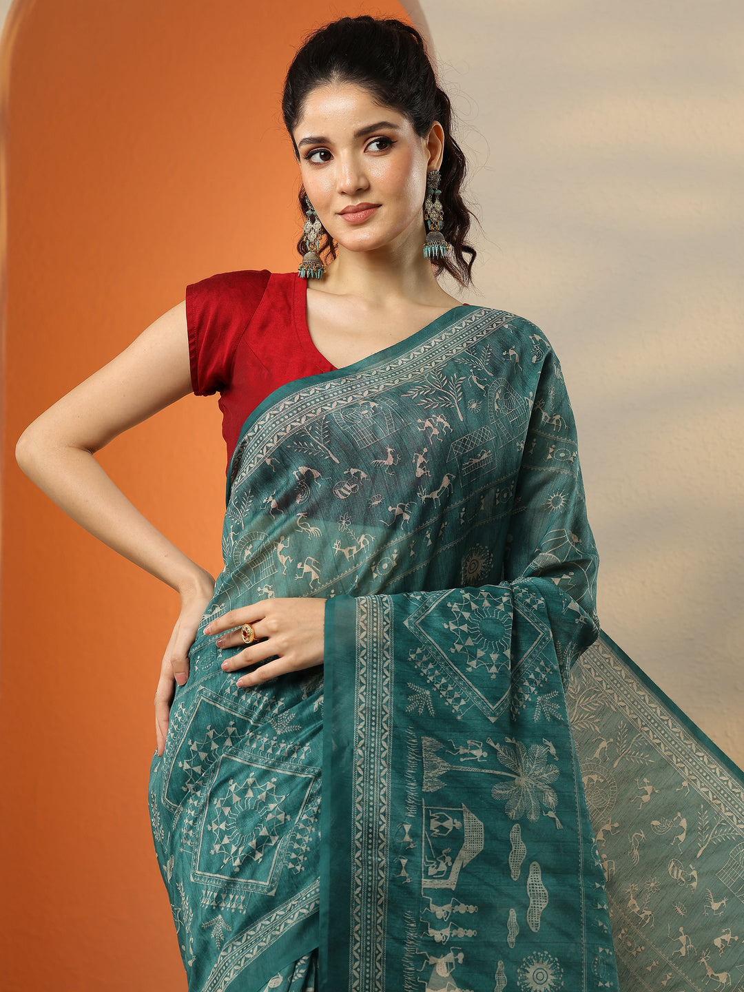  Green Printed Silk Blend Saree With Unstitched Blouse Picece 
