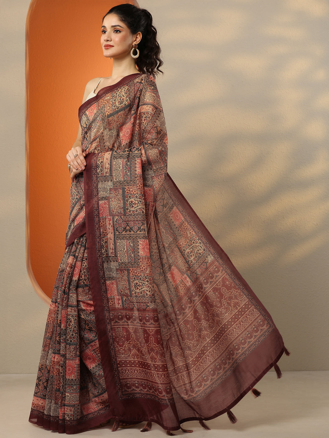  Brown Printed Silk Blend Saree With Unstitched Blouse Piece 